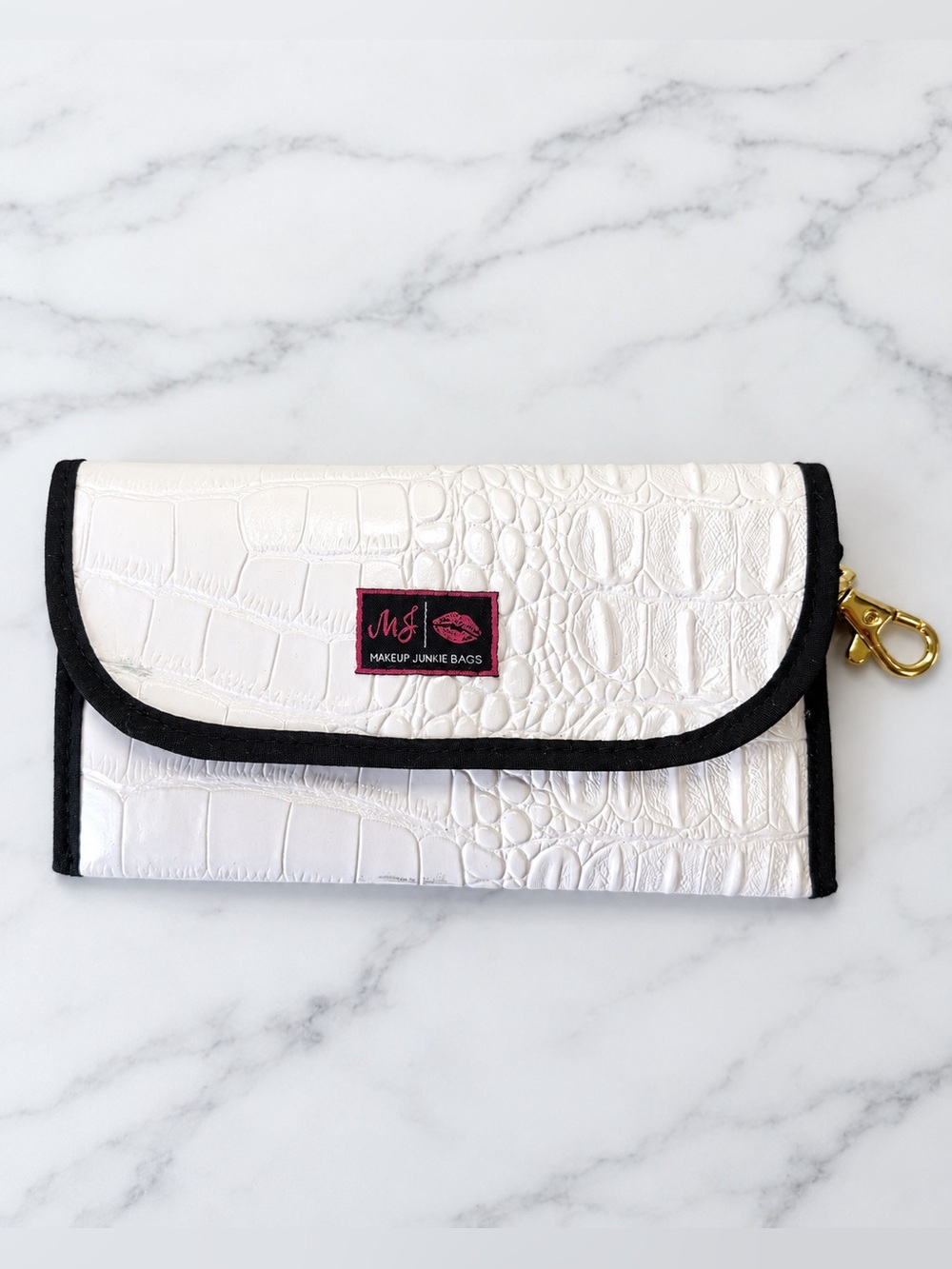 Makeup Junkie White Croc Sunglass Eyeglass Case Pink Lining NEW